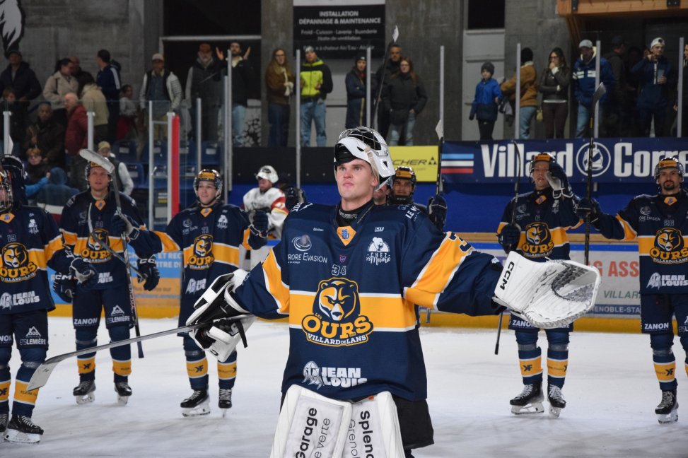 Juho Helander a été l'un des grands artisans de la victoire villardienne face à Meudon - Loukas Henriques Juho Helander a été l'un des grands artisans de la victoire villardienne face à Meudon - Loukas Henriques